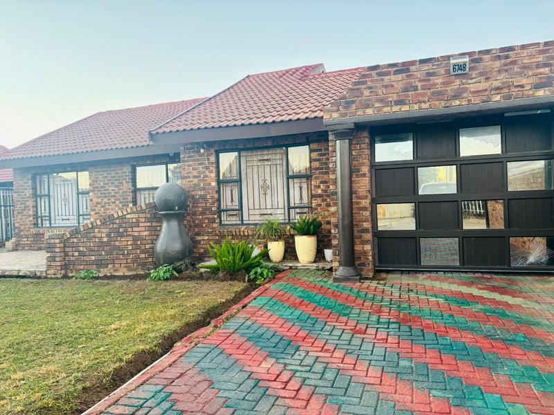 To Let 3 Bedroom Property for Rent in Mmabatho Unit 13 North West